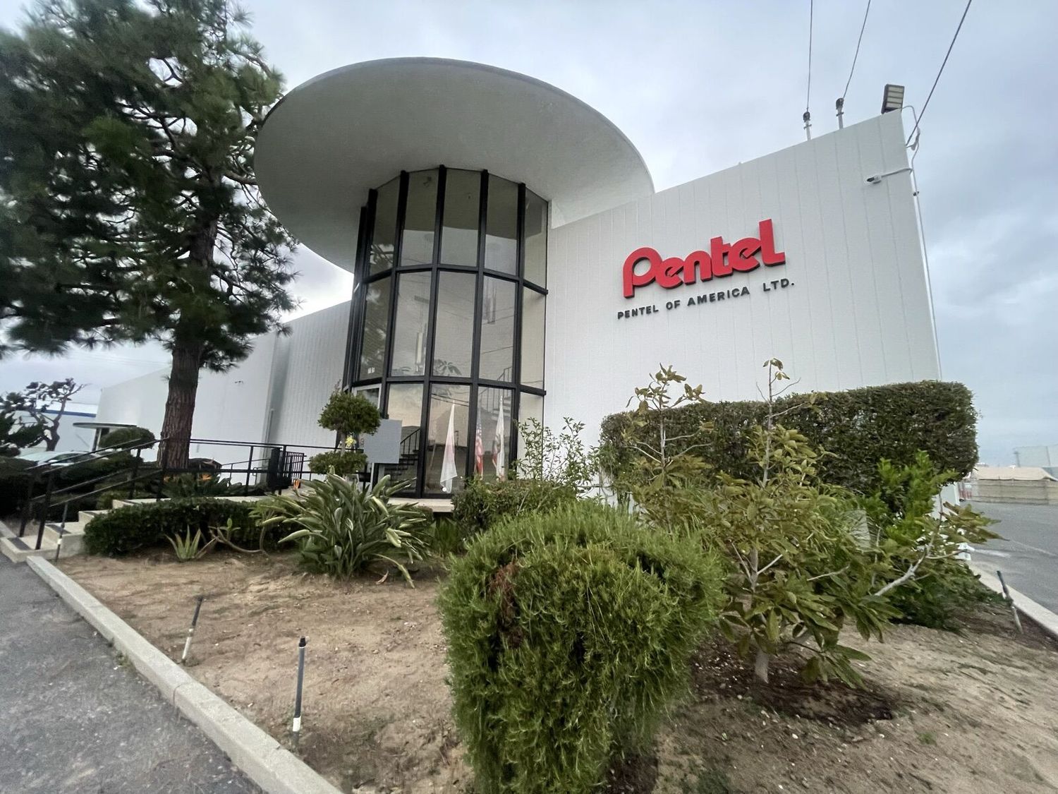 Pentel of America tilt-up repair